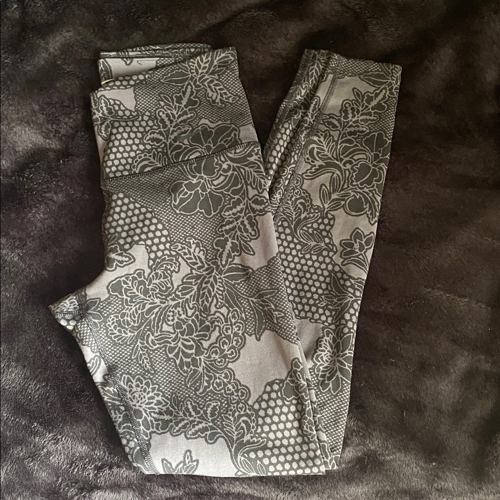 Nike Black Floral Dri-FIT Leggings